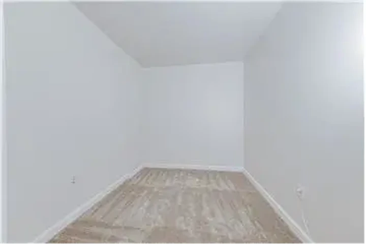 $2995 : Rental property with 1 bedro image 7