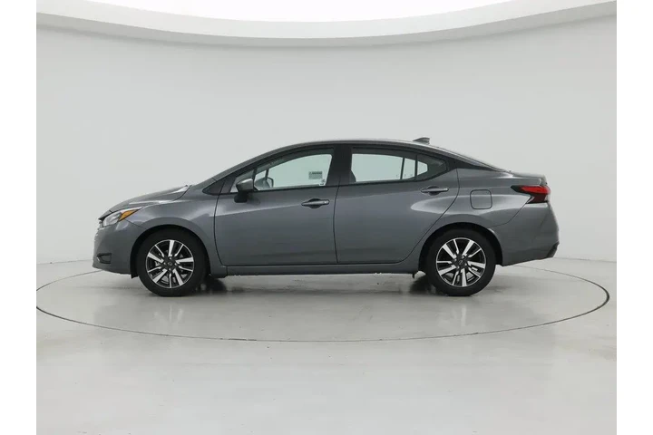 $20998 : Nissan Versa 2025 SV 4dr Sed image 3