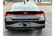 $20729 : Hyundai ELANTRA Hybrid 2023 thumbnail