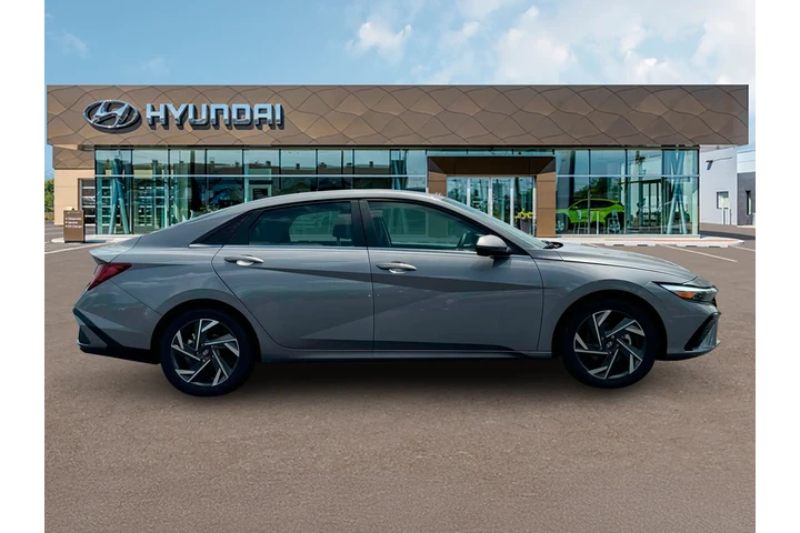 $25820 : Hyundai ELANTRA 2025 Limited image 9
