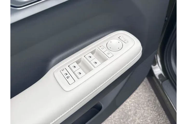 $32465 : Hyundai SANTA FE 2025 AWD SE image 10