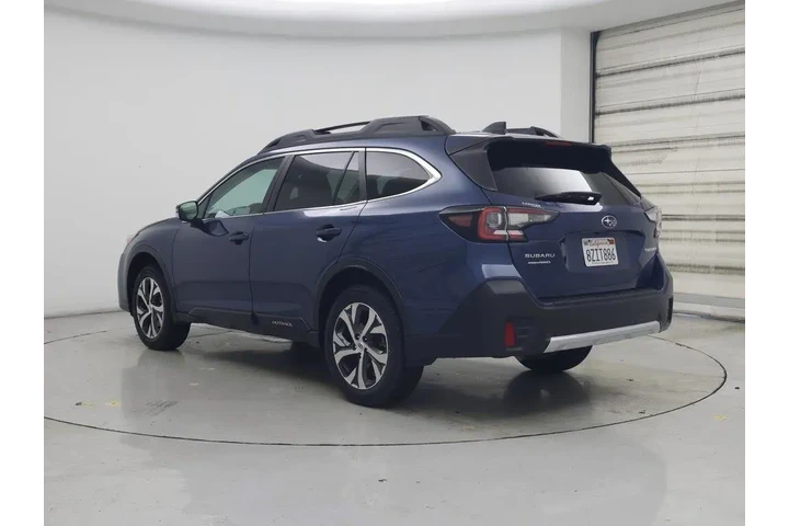 $27998 : Subaru Outback 2022 AWD Limi image 2