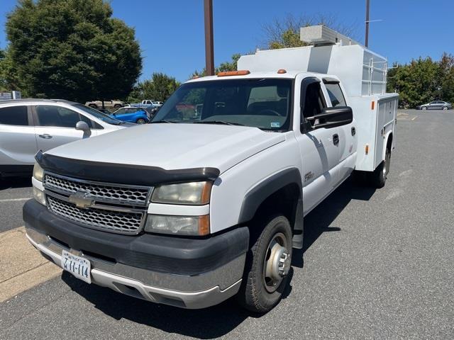 $15550 : PRE-OWNED 2005 CHEVROLET SILV image 1