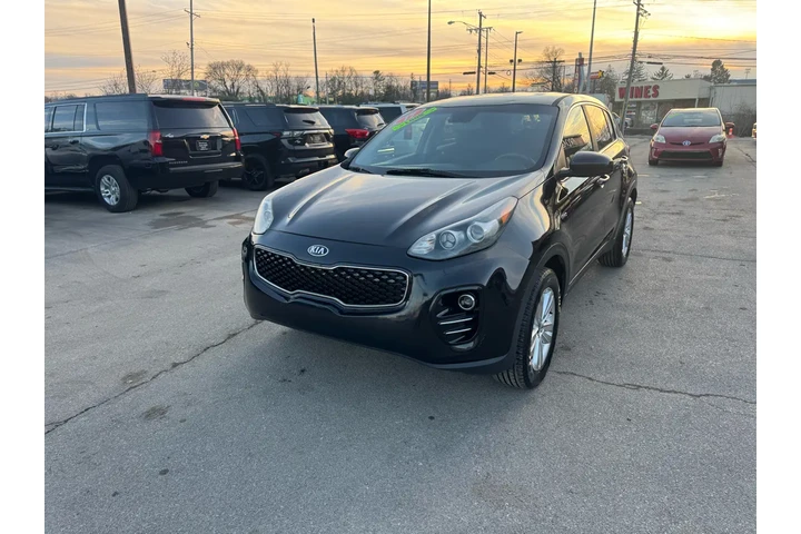 $5980 : 2017 Sportage LX AWD image 6