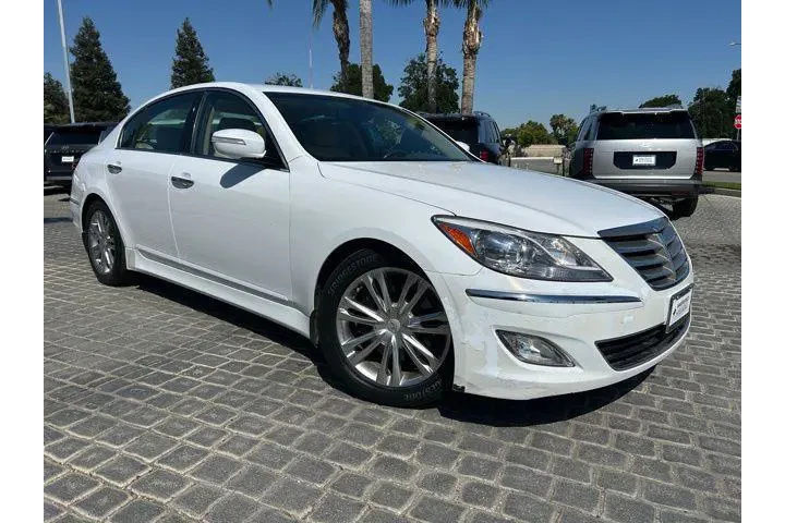 $11995 : Hyundai Genesis 2014 3.8L 4d image 1