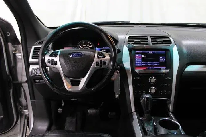 $9982 : Ford Explorer 2013 XLT 4dr S image 2