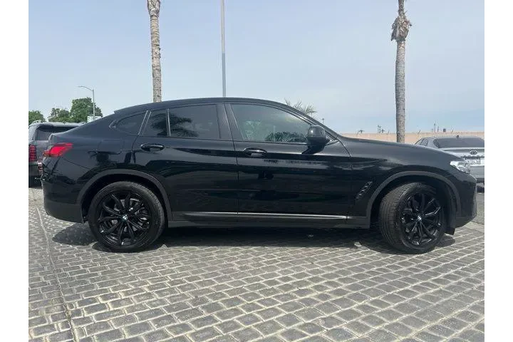 $34995 : BMW X4 2022 AWD xDrive30i 4d image 5