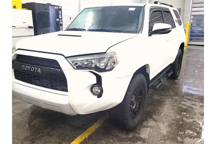 $37998 : Toyota 4Runner 2019 4x4 TRD image 3