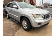 $9995 : 2011 Grand Cherokee Laredo thumbnail