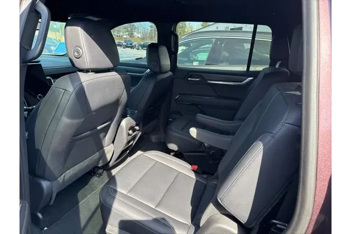 $35591 : GMC Acadia 2024 Elevation 4d image 7