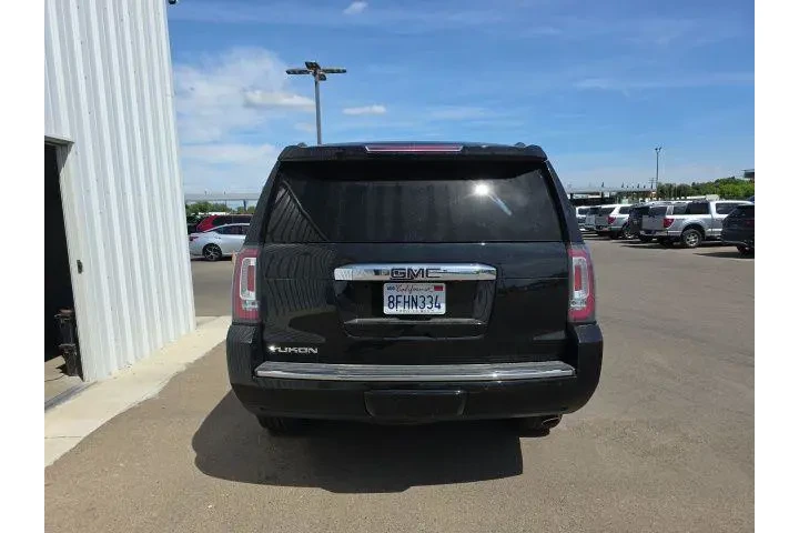 $36900 : GMC Yukon 2018 4x4 Denali 4d image 5
