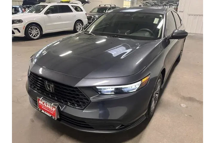 $24973 : Honda Accord 2023 EX 4dr Sed image 6