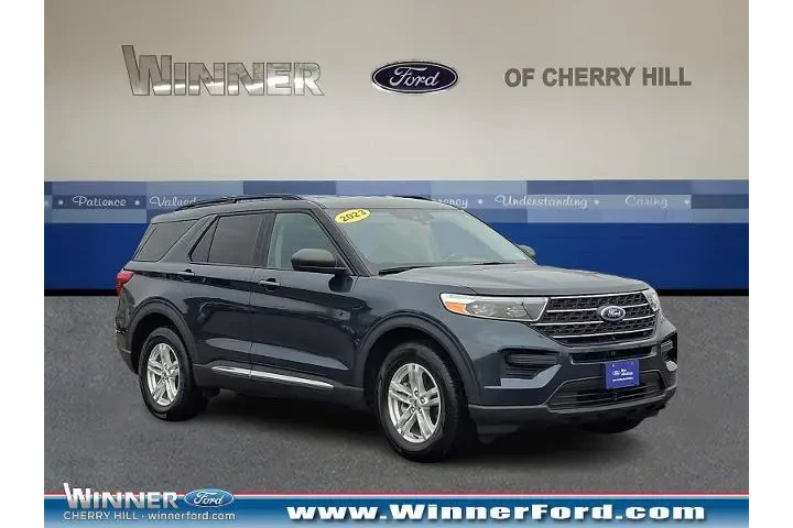 $33997 : Ford Explorer 2023 AWD XLT 4 image 1