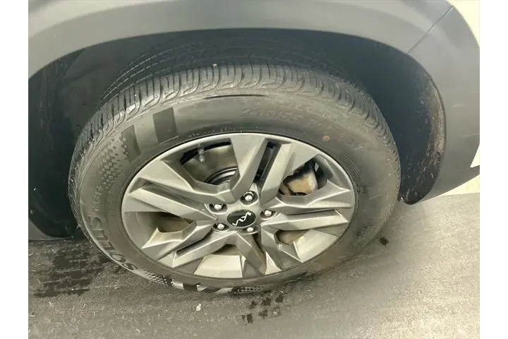 $26790 : Kia Seltos 2023 AWD S 4dr SU image 8