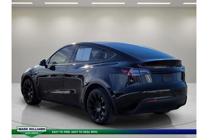 $30295 : Tesla Model Y 2023 AWD Long image 7