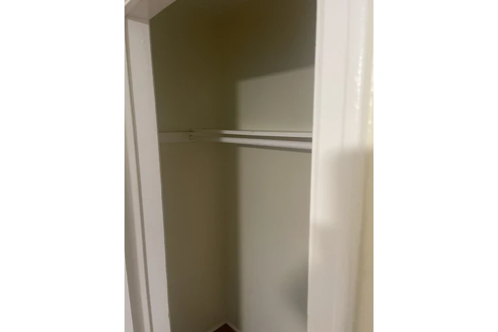 $900 : Se Renta Cuarto image 3