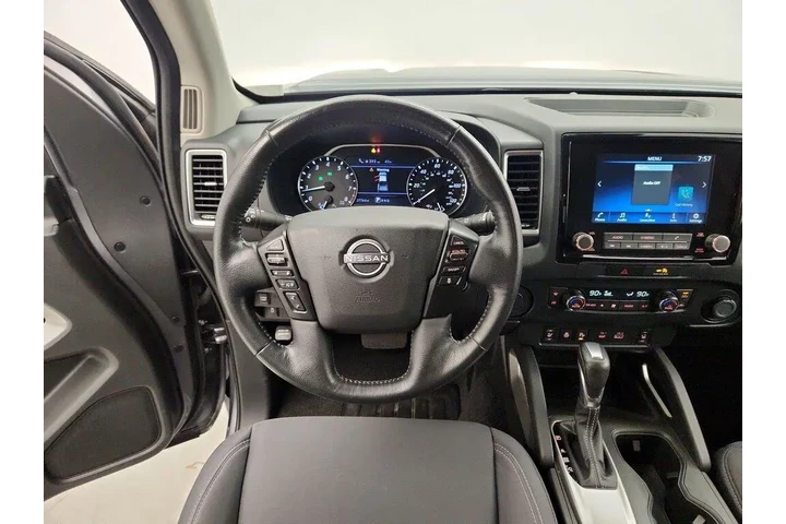 $27998 : Nissan Frontier 2022 4x2 S 4 image 10