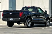 $39900 : Ford F-150 2025 4x4 XL 2dr R thumbnail