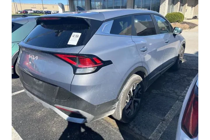 $23933 : Kia Sportage 2023 EX 4dr SUV image 4