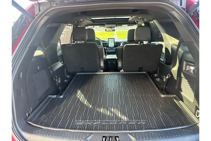 $39985 : Ford Explorer 2023 AWD ST 4d image 9