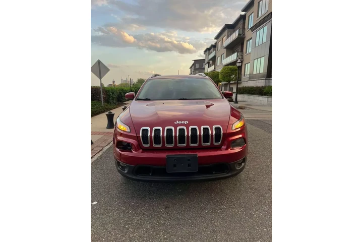 $9495 : 2017 JEEP CHEROKEE LATITUDE S image 3