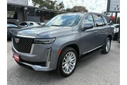 2021 Escalade Luxury 2WD thumbnail