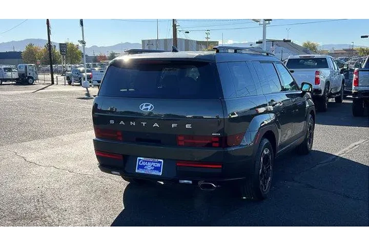 $29984 : Hyundai SANTA FE 2024 AWD SE image 5