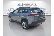 $23986 : Toyota Corolla Cross 2024 LE thumbnail