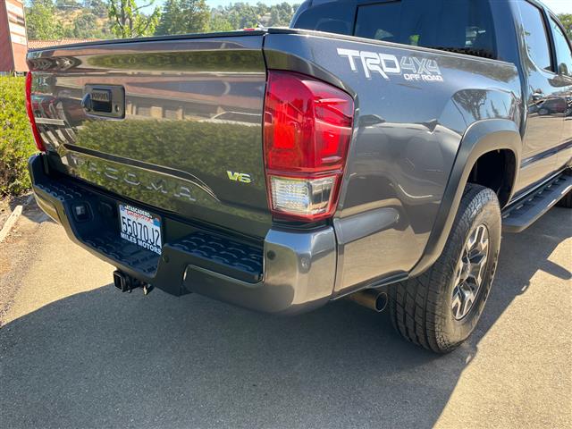 $31995 : 2017 Tacoma TRD Off Road Doub image 5