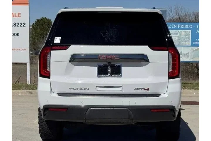 GMC Yukon 2023 4x4 AT4 4dr S image 7
