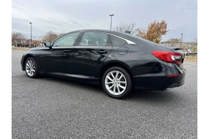 $15900 : 2021 Accord LX image 7