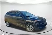 Pre-Owned 2014 Cherokee Latit