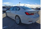 $35995 : BMW 3 Series 2023 AWD 330i x thumbnail