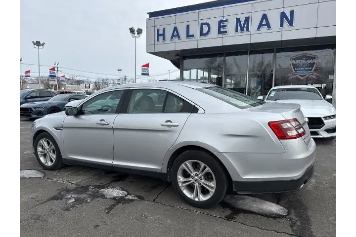 $14995 : Ford Taurus 2015 SE 4dr Seda image 6