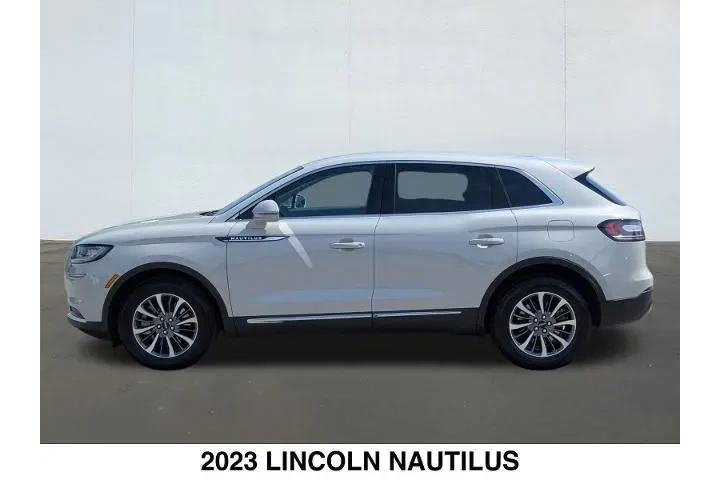 $35995 : Lincoln Nautilus 2023 AWD St image 2