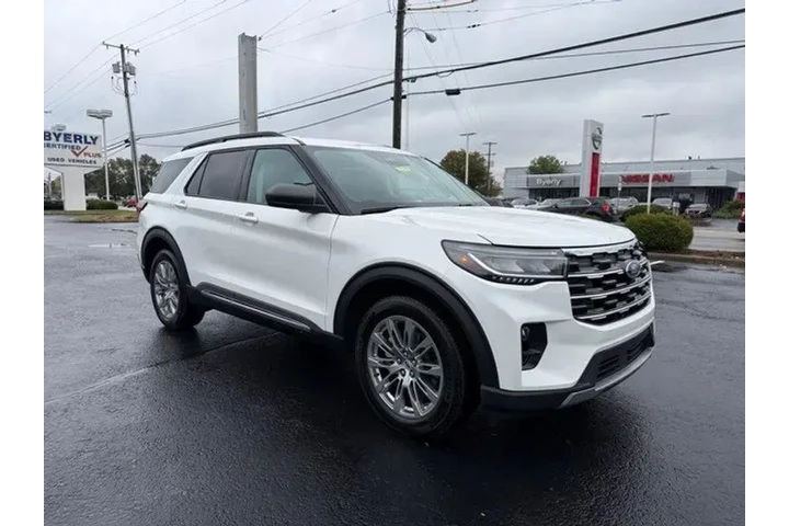 $40000 : Ford Explorer 2025 AWD Activ image 2