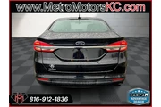 $15989 : 2017 Fusion SE FWD thumbnail