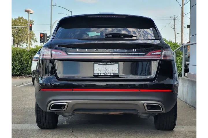 $35100 : Lincoln Nautilus 2023 AWD Re image 5