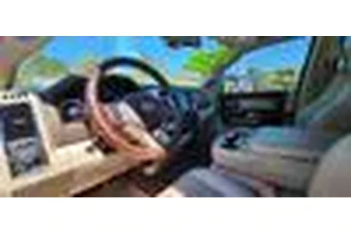 $17995 : 2015 1500 image 10