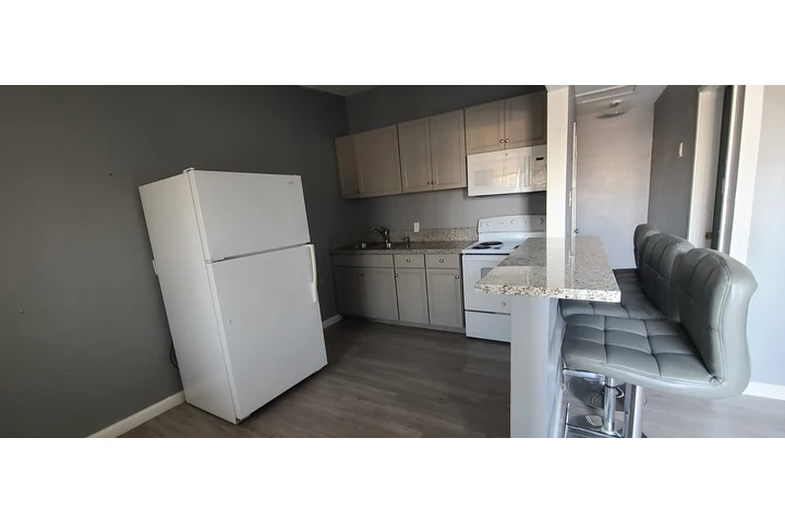 $950 : Apartamento de renta image 4