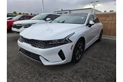 $23588 : Kia K5 2022 EX 4dr Sedan thumbnail