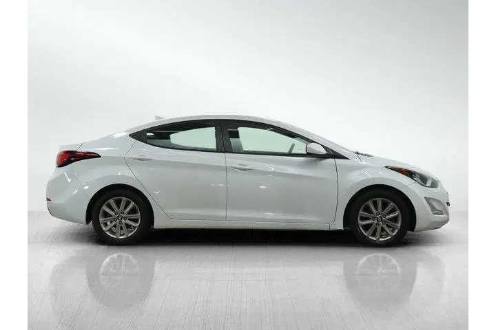 $8998 : Hyundai ELANTRA 2015 SE 4dr image 6