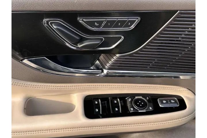 $29990 : Lincoln Corsair 2022 AWD Sta image 8