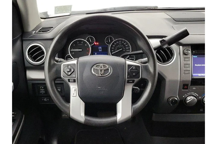 $28998 : Toyota Tundra 2014 4x4 SR 4d image 10