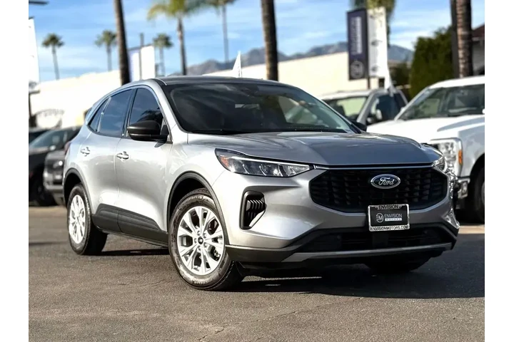 $21995 : Ford Escape Hybrid 2023 Acti image 2