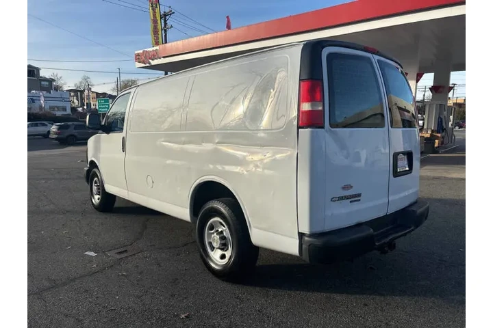 $12499 : 2013 Express 2500 image 5