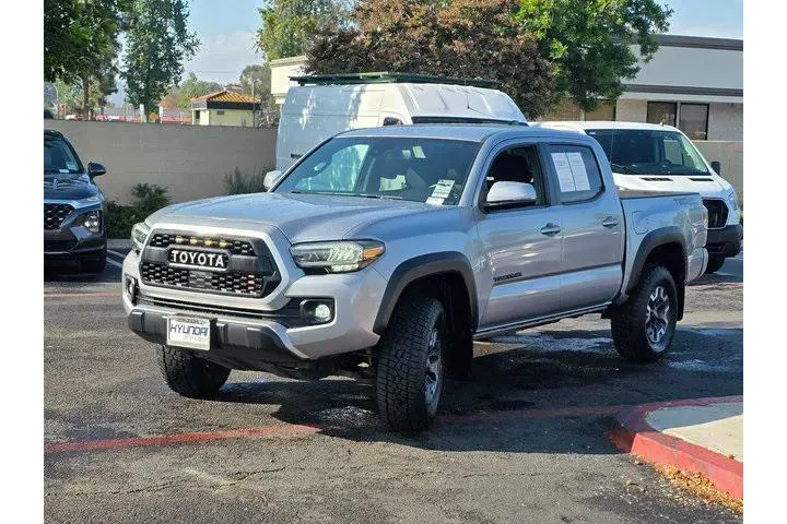 $31995 : Toyota Tacoma 2020 4x2 TRD O image 4