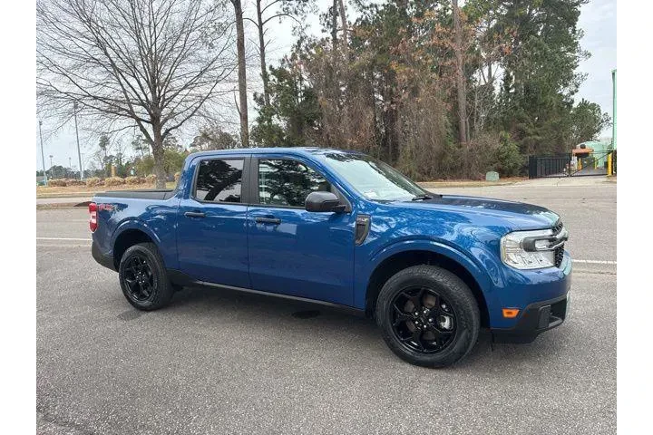 $26505 : Ford Maverick 2024 AWD XLT 4 image 2