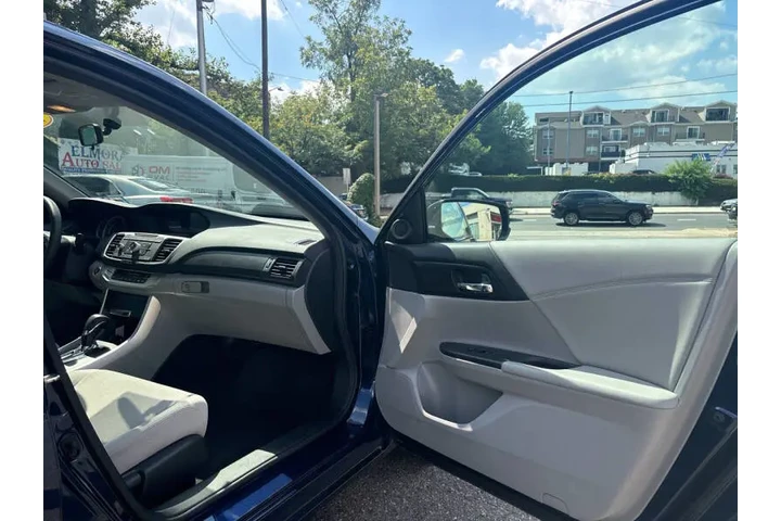$14999 : 2015 Accord EX image 8