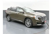 $30591 : GMC Terrain 2023 AWD Denali thumbnail